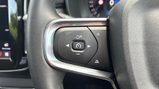 Volvo XC40 2.0 B4P Ultra Dark 5dr Auto Petrol Estate
